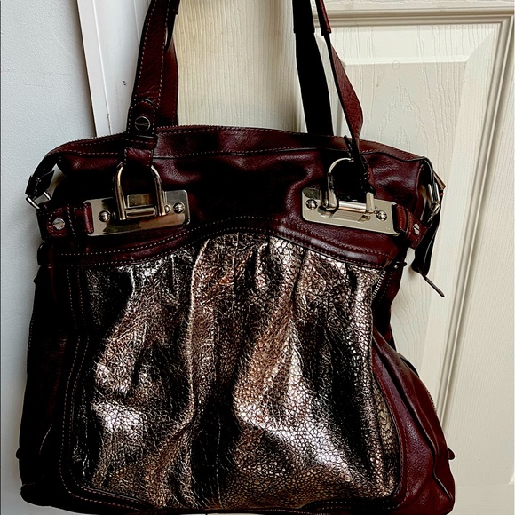B Makowsky leather handbag 14 x 14. Very good condition. - Picture 1 of 3